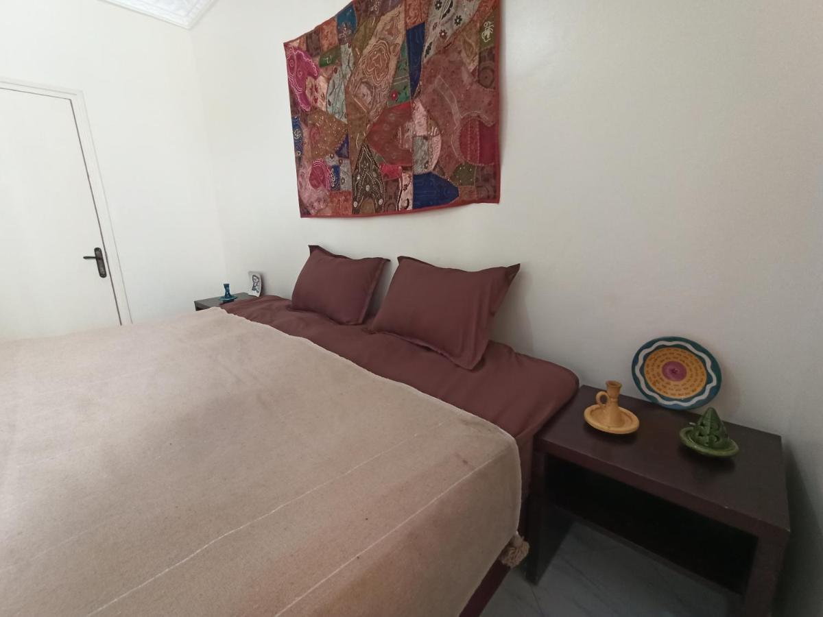Happy Surf Hostel *